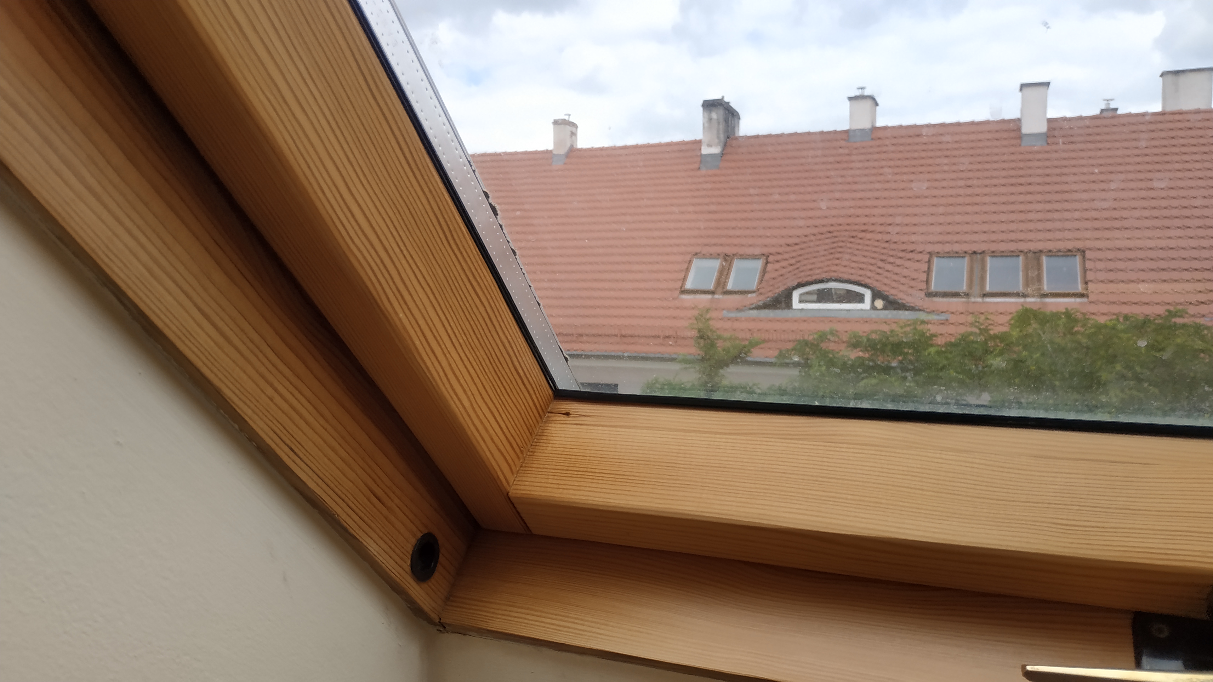 Okno dachowe po renowacji (widok 1)